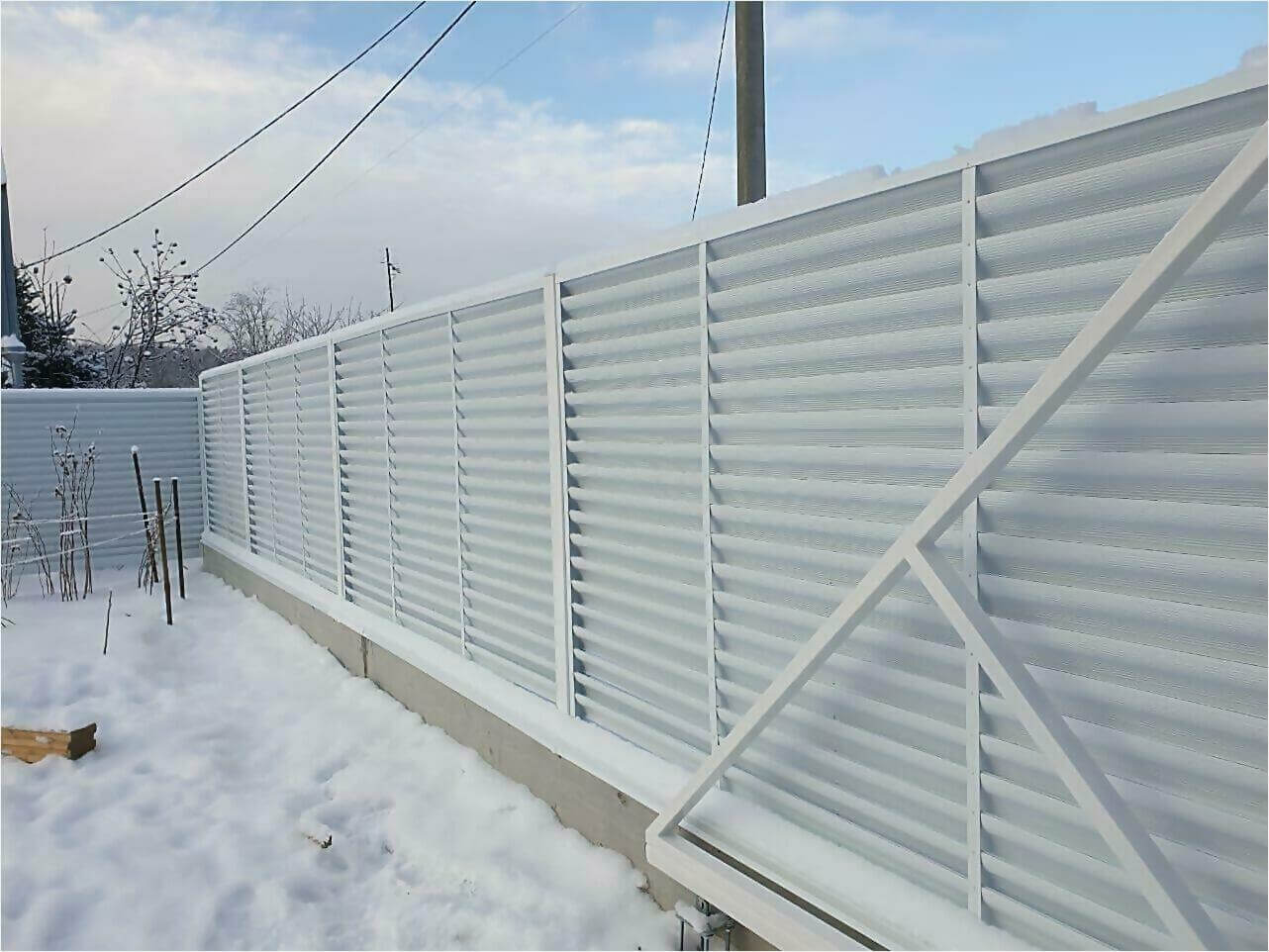 Забор жалюзи 150м RAL9003 фото3 в Калуге