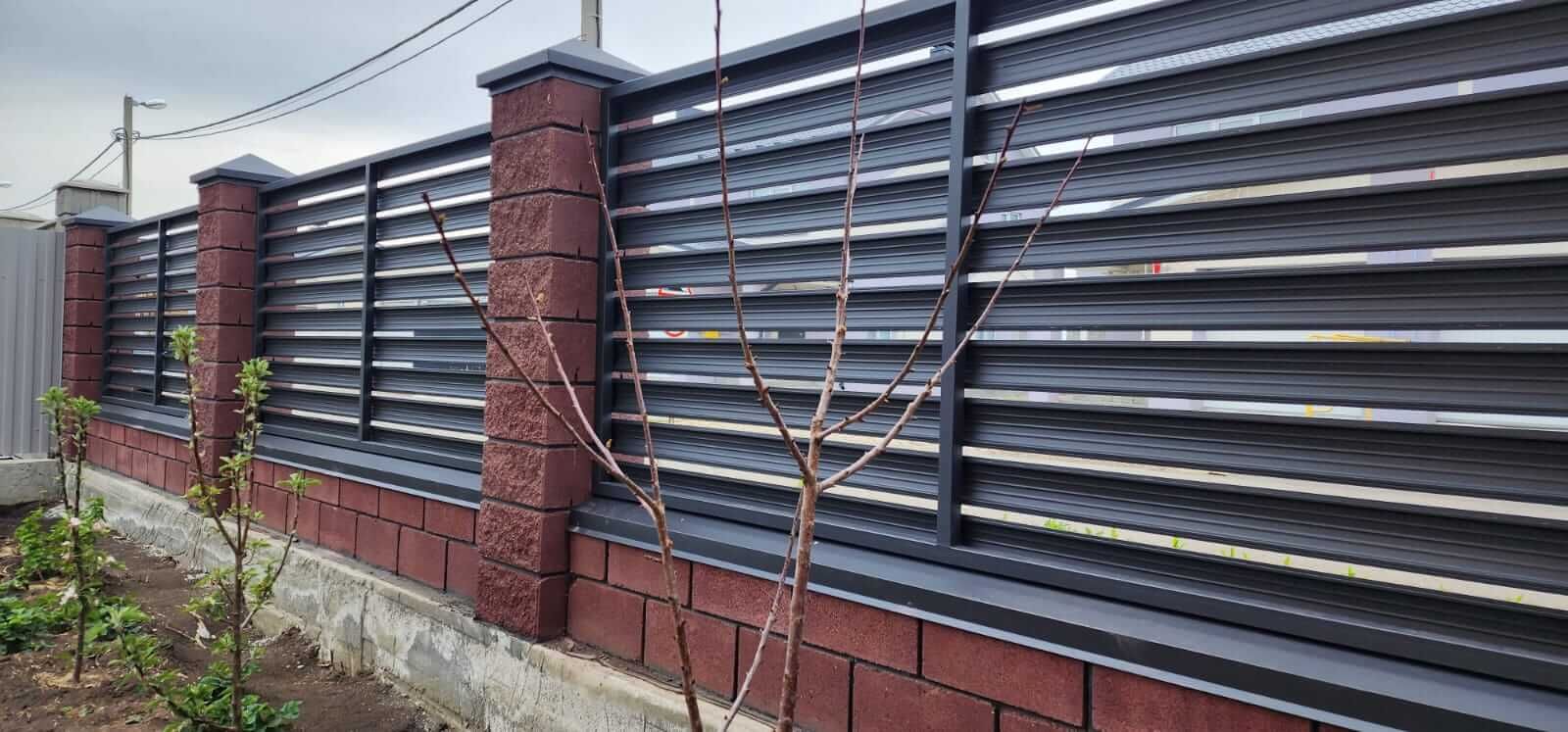 Забор-ранчо из штакетника 21м RAL7024/7024 Серый Графит МАТТЕ фото 1 в Калуге