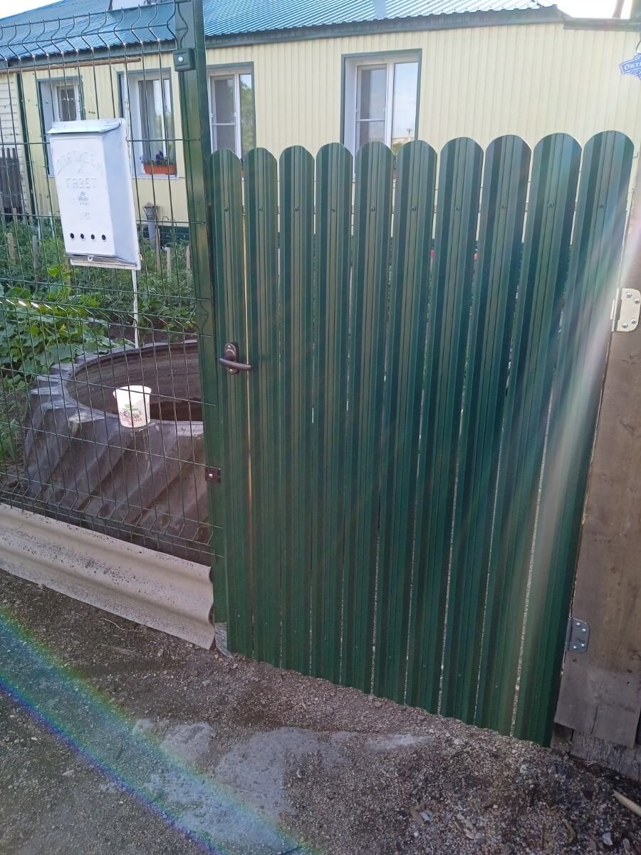 Калитка из штакетника ЭКО-М RAL6005/6005 Зеленый Мох двусторонний в Калуге