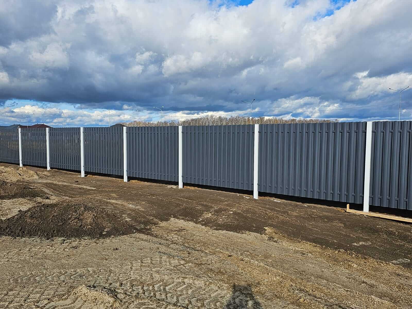 Забор из евроштакетника 234м RAL7024/7024 Серый Графит двусторонний фото 2 в Калуге