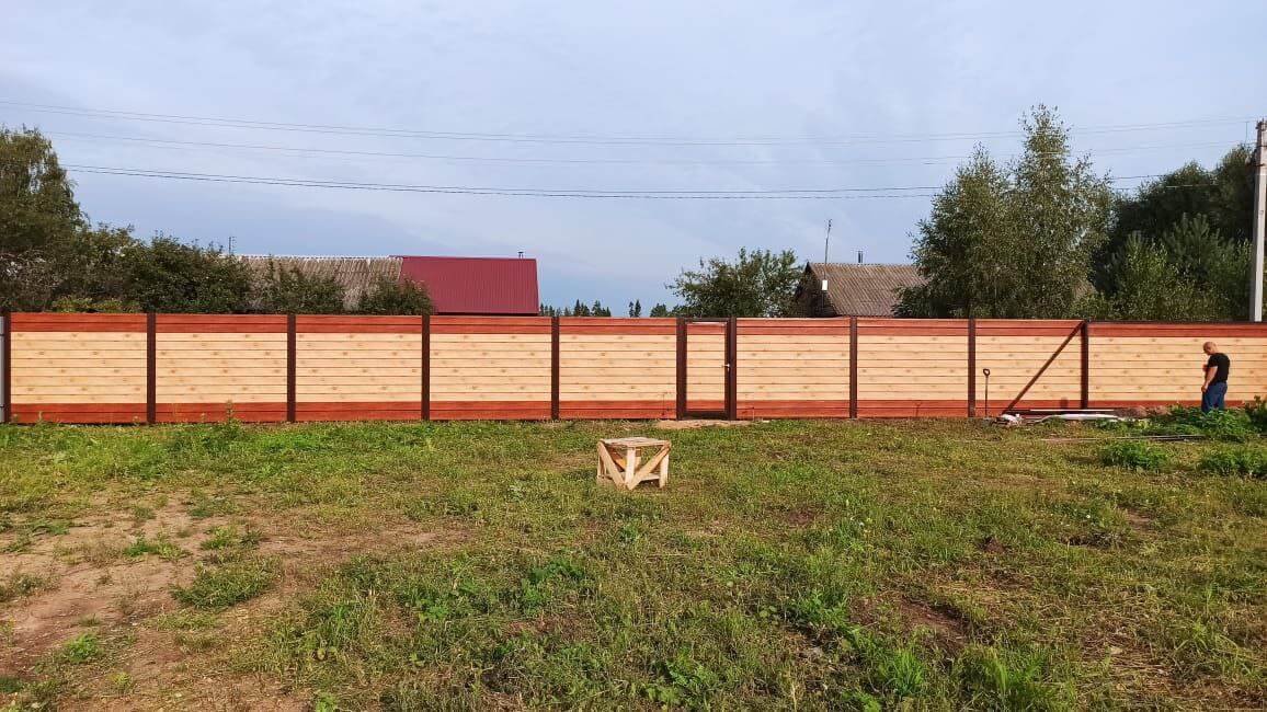 Забор из металлосайдинга Евро-Брус 34м Клен Светлый (SteelArt) + Темное Дерево (Printech) фото 2 в Калуге