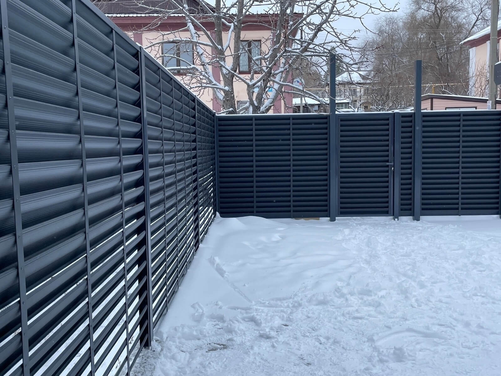 Забор-жалюзи 53м RAL7024/7024 Серый Графит двусторонний МАТТЕ фото 3 в Калуге