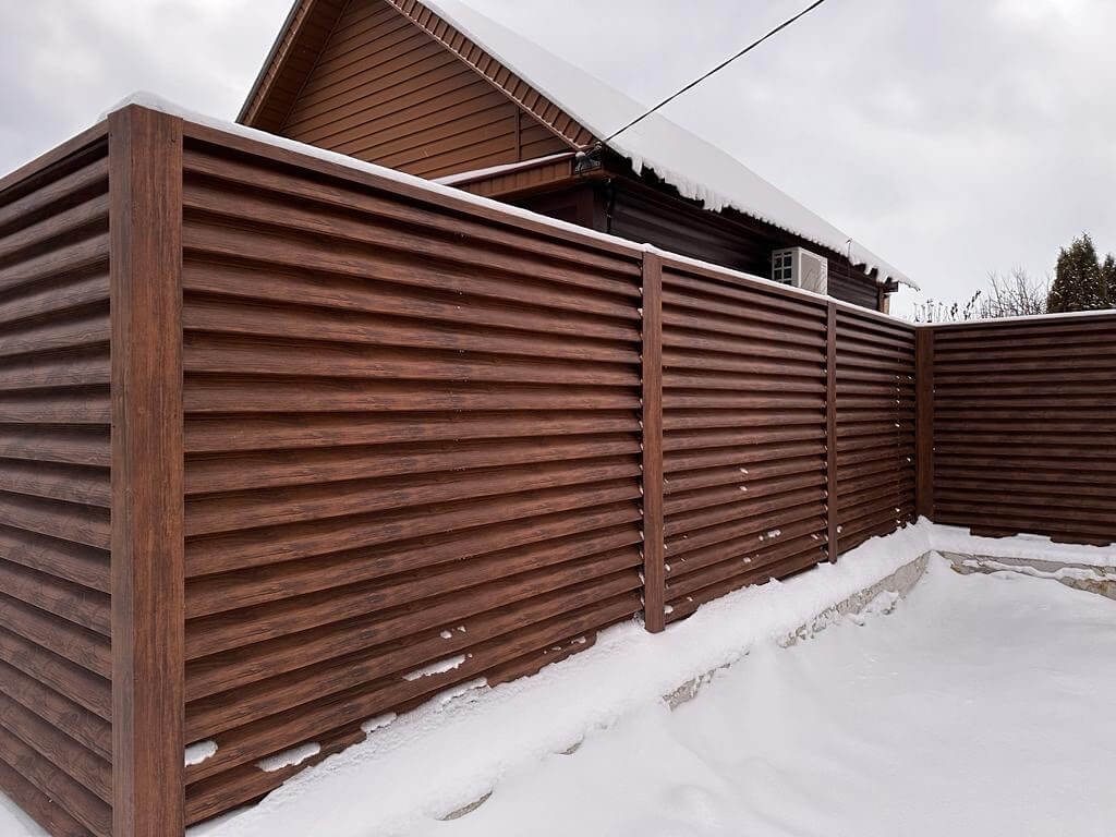 Забор-жалюзи из ламелей еврожалюзи 43м Каштан Printech фото 5 в Калуге