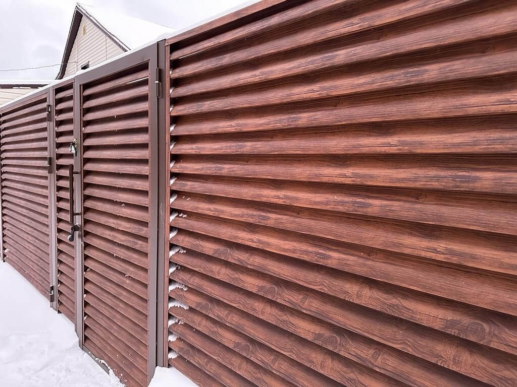 Забор-жалюзи из ламелей еврожалюзи 43м Каштан Printech фото 1 в Калуге