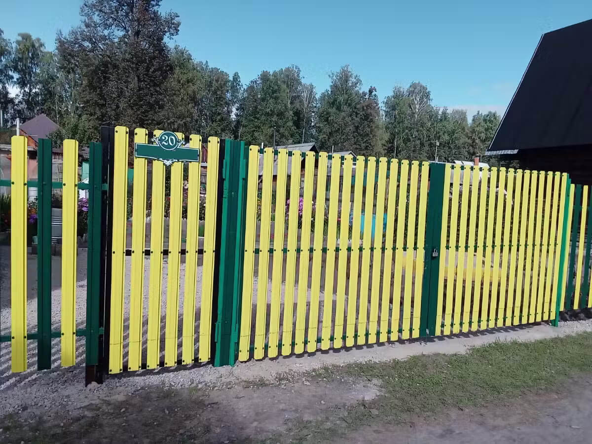Забор из евроштакетника 13м RAL1018 Желтый в Калуге