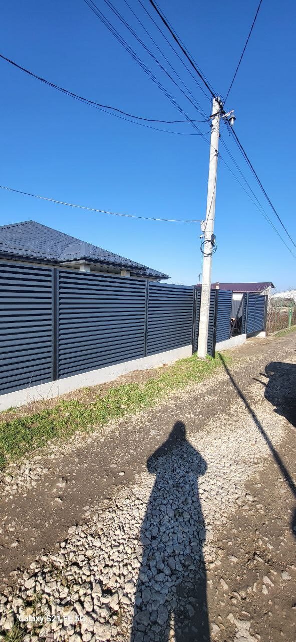 Забор из ламелей еврожалюзи 30м RAL7024/7024 Серый Графит двусторонний фото 1 в Калуге
