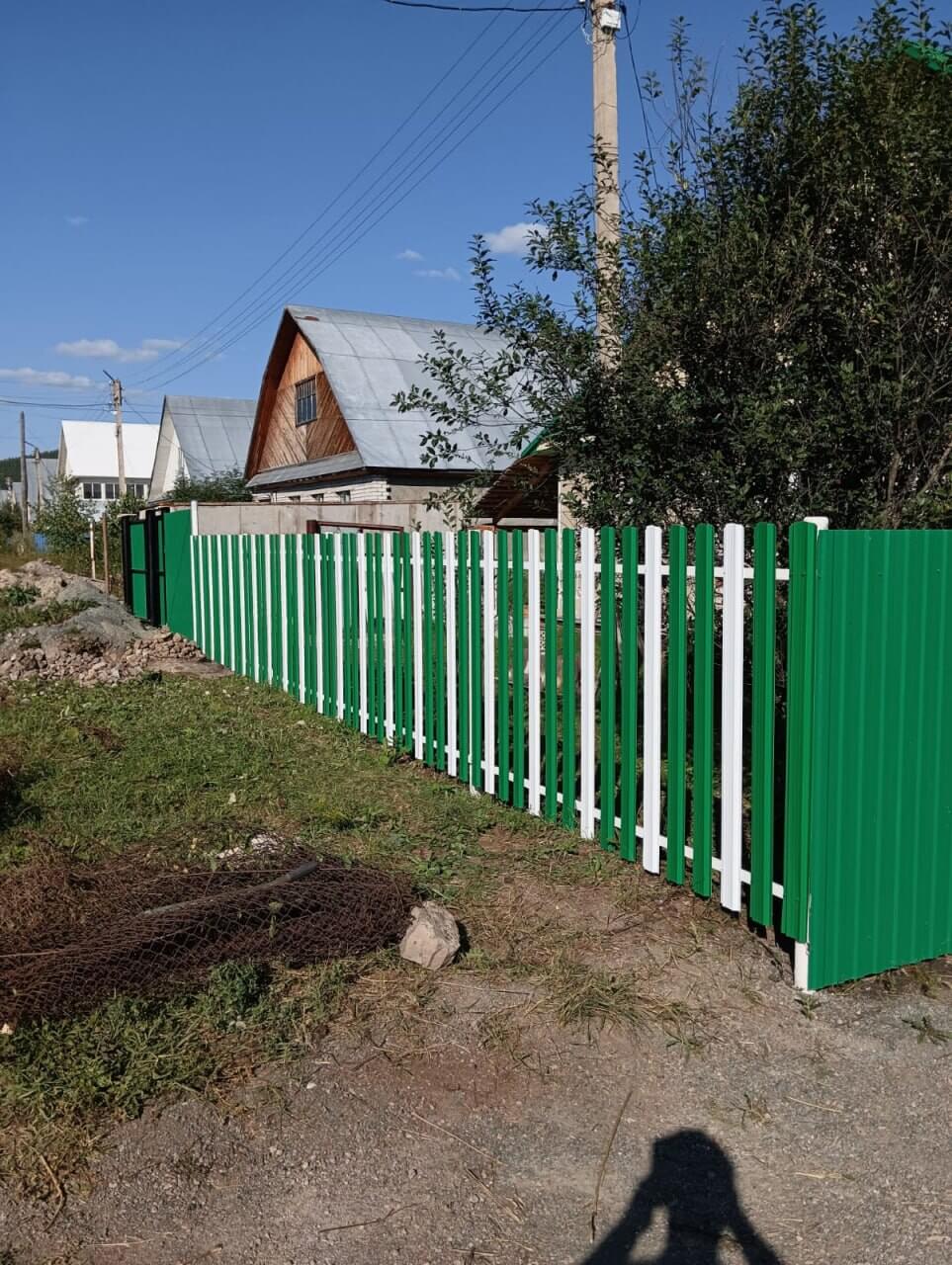 Забор из евроштакетника 10м RAL9003 Белый, RAL6029 Зеленая Мята в Калуге