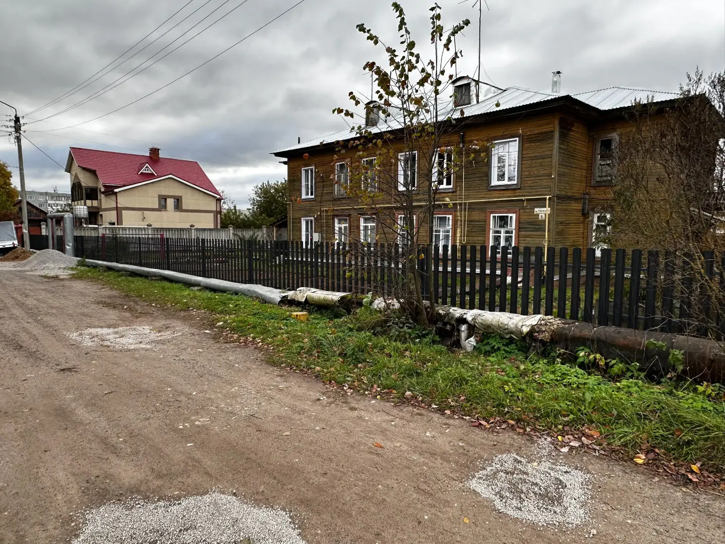 Забор из евроштакетника 63м Черное Дерево 3D Принтек фото 2 в Калуге